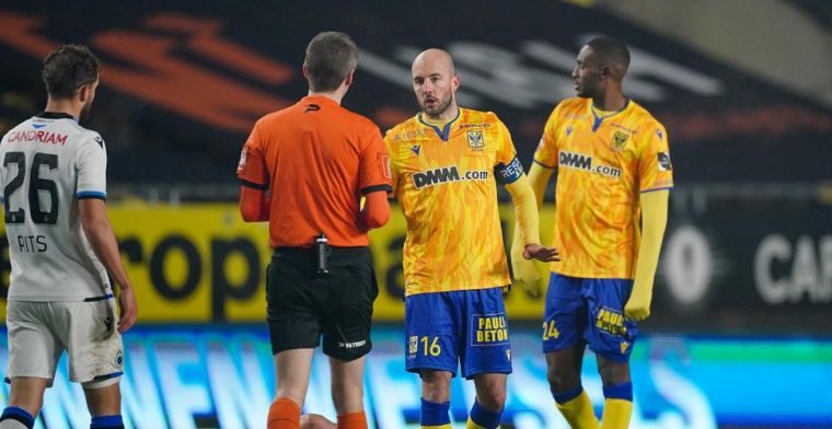 Geen rood voor De Ridder tegen Club Brugge: 'Niet consequent van arbitrage'