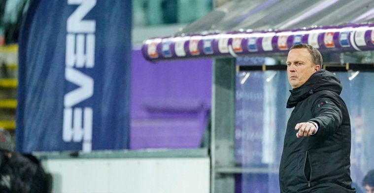 Van den Brom heeft nog ‘revanchegevoelens’ Anderlecht: “Nooit mee kunnen leven”