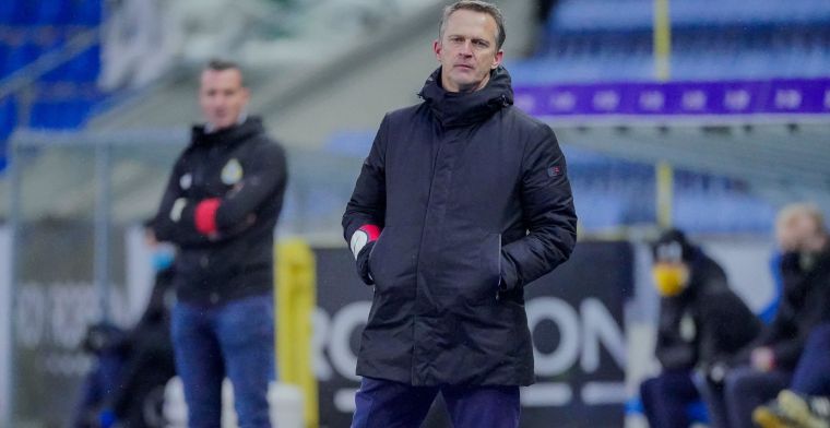 Genk-coach Van den Brom baalt na 'onnodig' verlies: Het is teleurstellend