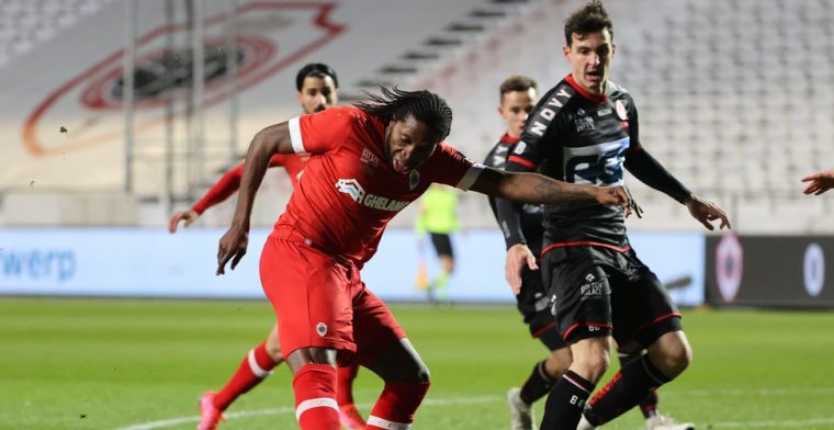 Antwerp pakt de drie punten tegen KV Kortrijk na doldwaze tweede helft