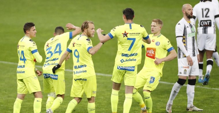 KAA Gent speelt weer met gele shirts, Vanhaezebrouck met opvallende uitleg