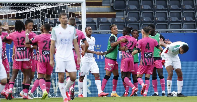 ‘Still recupereert spelers, maar Charleroi ziet EK-ganger mogelijk vertrekken’