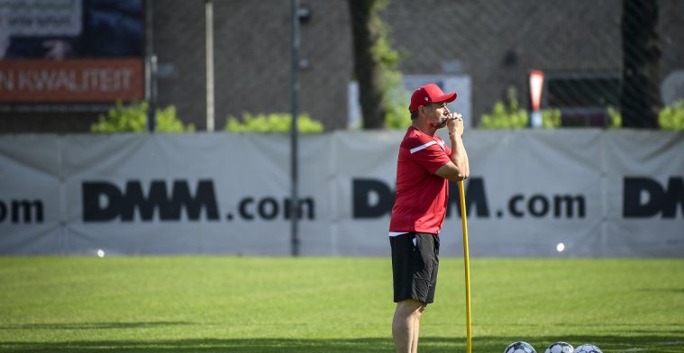 Hollerbach eist transfers bij STVV: “Ik kan onmogelijk blij zijn op dit moment”
