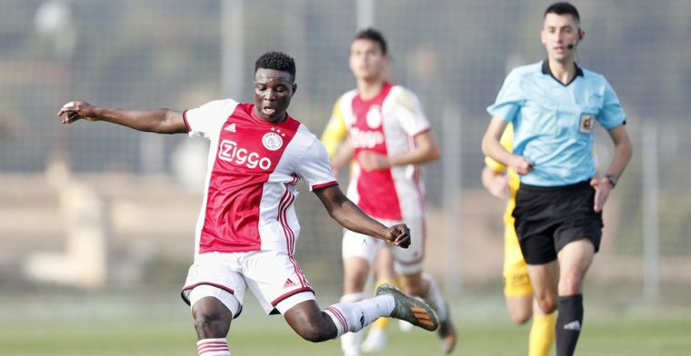 Bandé (ex-KV Mechelen) bij Ajax volledig uit beeld verdwenen: 'Geen contact'