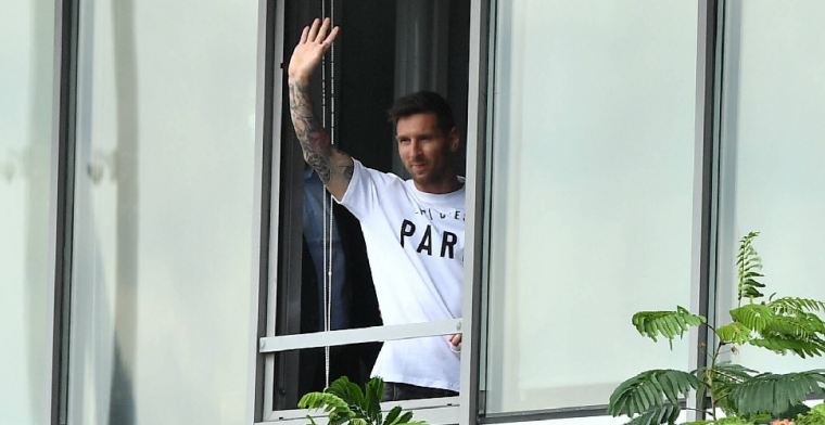 LIVE: Lionel Messi na transfersensatie gepresenteerd door Paris Saint-Germain