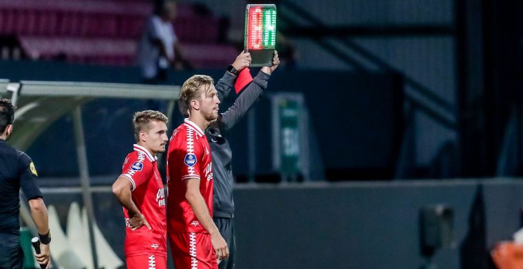 Valse start voor Vlap, Twente verliest na invalbeurt Anderlecht-huurling