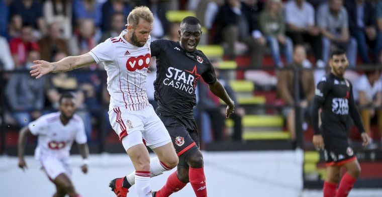 Uitstekende Bodart helpt Standard aan zuinige zege in Luikse derby