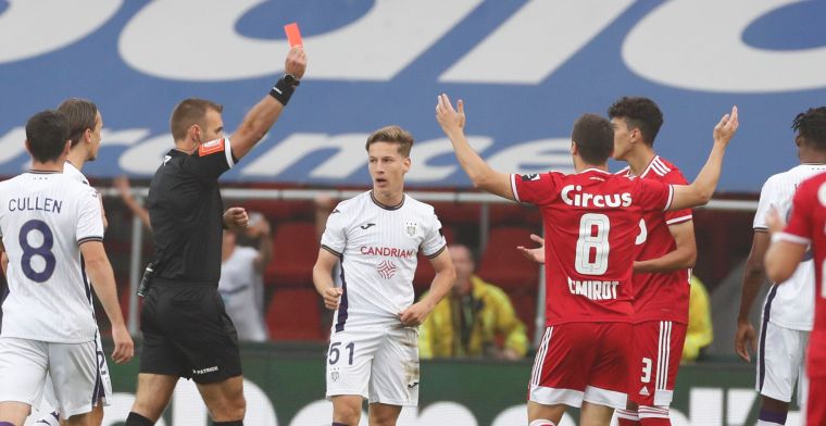 Standard na zeven minuten met man minder tegen Anderlecht: 'Rood is rood'