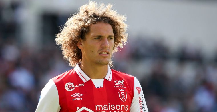 Martinez gelooft in Faes: Jonge verdediger die elke minuut speelt in Frankrijk