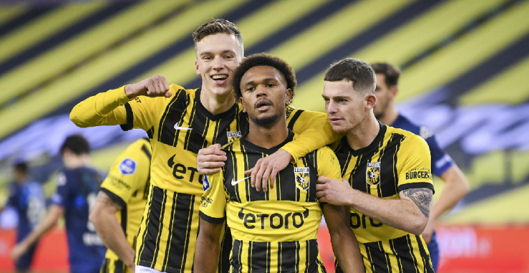Openda (eigendom Club Brugge) stuurt Vitesse naar kwartfinales Nederlandse beker
