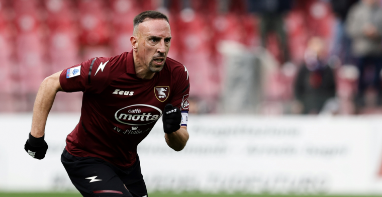Ribéry (38) crasht tijdens autorit met familielid en loopt hersenschudding op