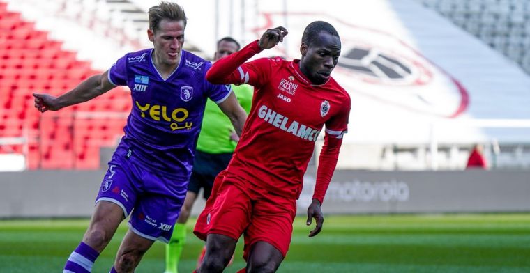 Antwerp pakt driepunter in derby, maar mag daarvoor ook de VAR bedanken