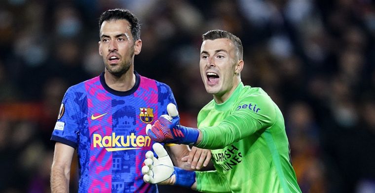 Xavi ziet door Barça verhuurde doelman uitblinken in Camp Nou: 'Fenomenaal'