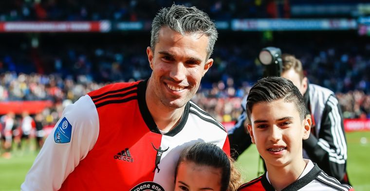 OFFICIEEL: In de voetsporen van vader, Shaqueel Van Persie tekent bij Feyenoord