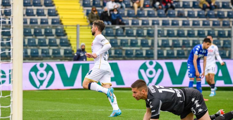 ‘Spalletti wil Mertens bij Napoli houden, andere Italiaanse club ligt op de loer’
