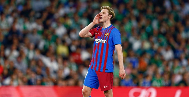 'Manchester United blijft azen op De Jong, spanningen met Barcelona nemen toe'