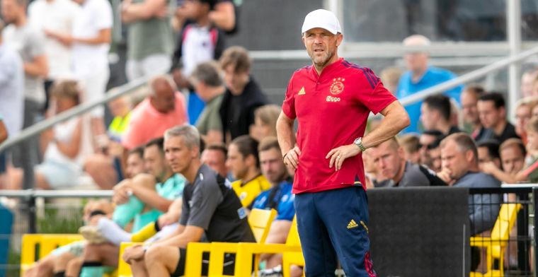 Schreuder laat Wijndal & Bergwijn debuteren, maar wint met Ajax niet van Eupen