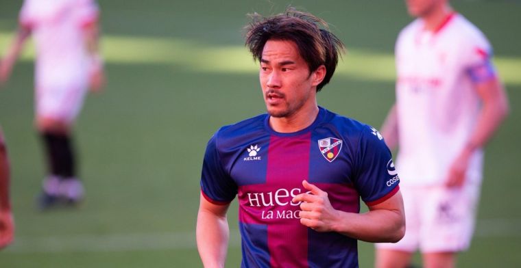 'Okazaki traint mee bij STVV, Japanse recordinternational hoopt op contract'