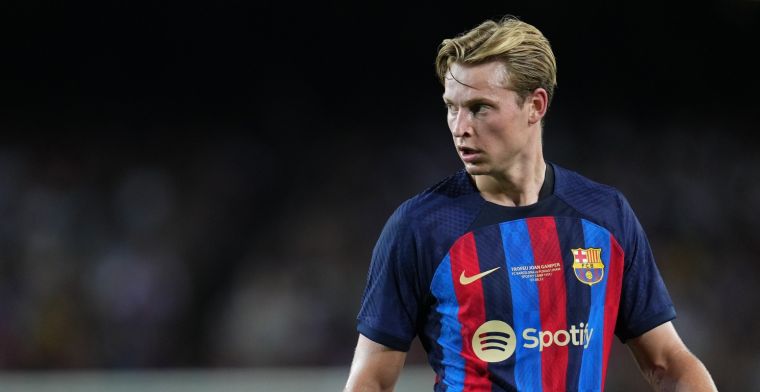 'De Jong houdt voet bij stuk, kans dat hij instemt met Barcelona is 0,0%'