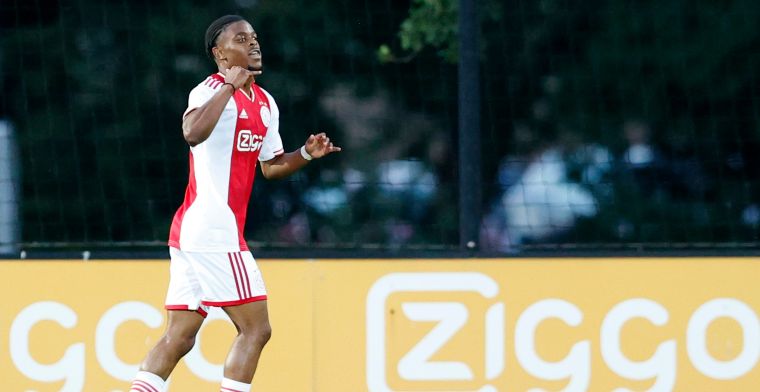 'RSC Anderlecht toont interesse in beloftevolle aanvaller Ajax'