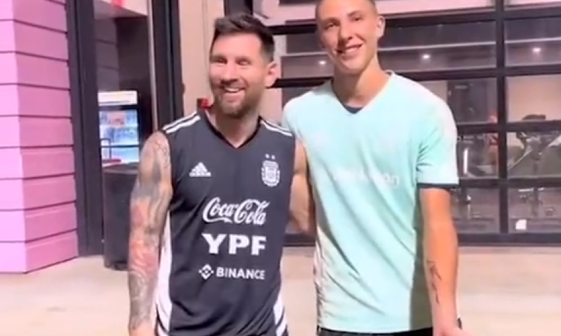 Mooi: Inter Miami-keeper rent naar de tattooshop na handtekening van Messi