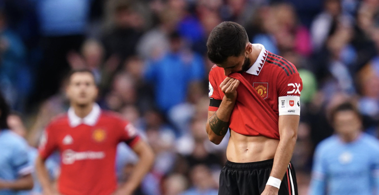 Engelse pers spaart Manchester United niet: Op ieder front afgetroefd