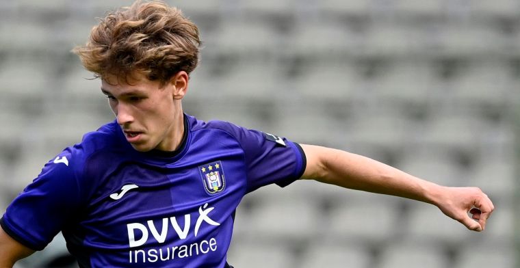 NEERPEDE, BELGIUM - AUGUST 04 : Lucas Stassin during the photoshoot of Rsc  Anderlecht Futures on