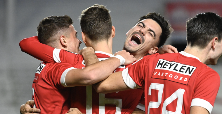 Royal Antwerp FC pakt drie punten tegen tienkoppig STVV 