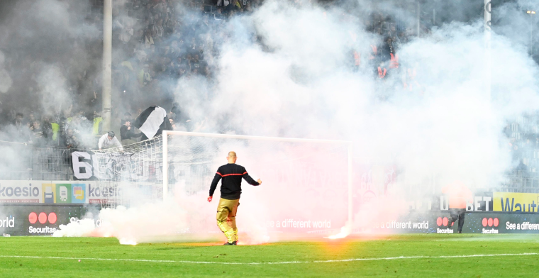 Charleroi - KV Kortrijk, stilgelegd na wangedrag supporters, eindigt op 2-2