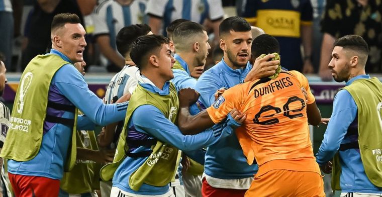 Ref Lahoz reageert na Nederland - Argentinië 'Geen normale wedstrijd'