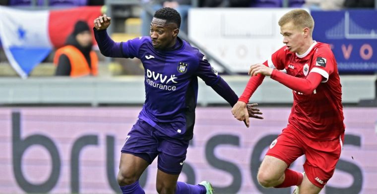 Anderlecht en Antwerp vinden geen winnaar in thriller met twee rode kaarten
