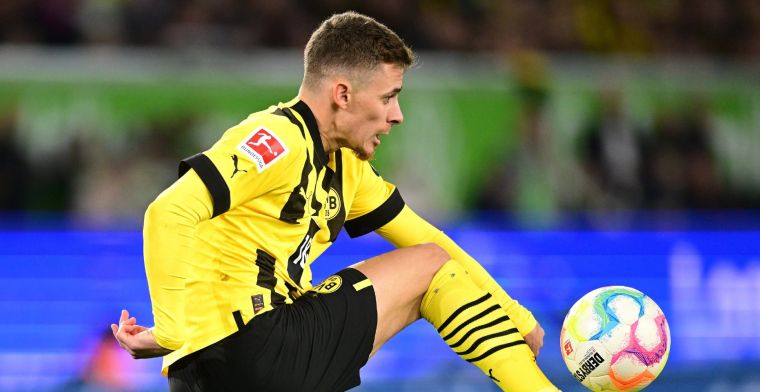 OFFICIEEL: Thorgan Hazard ruilt Dortmund in voor PSV