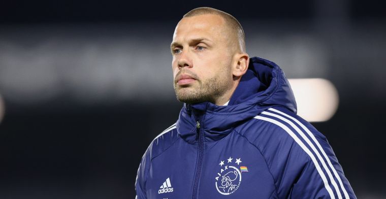 OFFICIEEL: Na Schreuder laat Ajax Heitinga het seizoen afmaken 