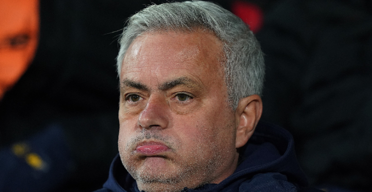 'Rode kaart Mourinho heeft consequenties, twee duels schorsing en boete'