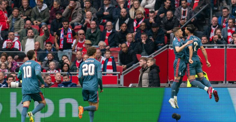 Feyenoord wint Klassieker bij Ajax en staat afgetekend eerste in Eredivisie