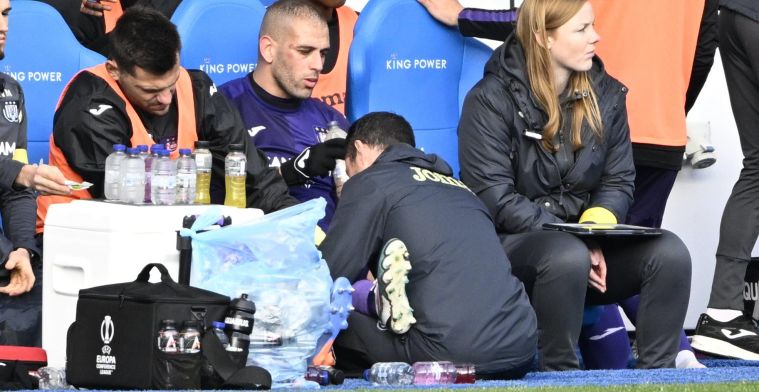 Nog meer slecht nieuws voor RSC Anderlecht, ‘spits Slimani valt uit met blessure’