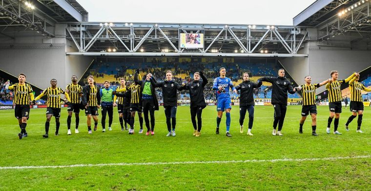 'Alarmbellen bij Nederlandse club: Vitesse dreigt op te houden met bestaan'