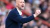 Old Trafford met massaal applaus voor trainer Ten Hag: "Ik wil jullie bedanken"