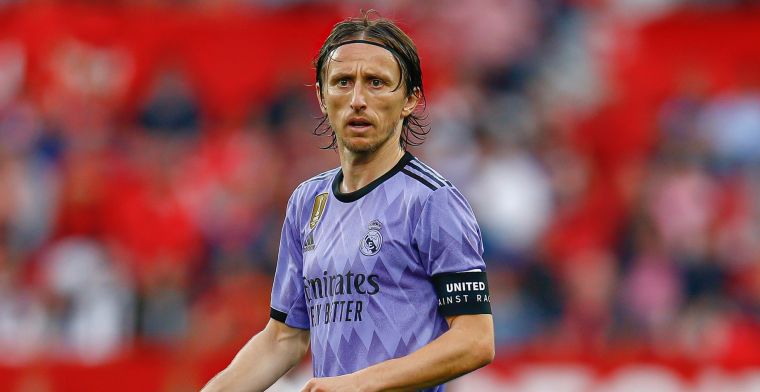 OFFICIEEL: Modric (37) tekent een nieuw contract bij Real Madrid