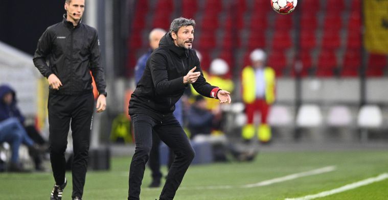 Antwerp-coach Van Bommel over transfers: “Daar push ik voor bij Overmars