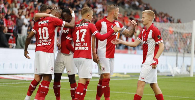 LIVE-Discussie: Kampioen Antwerp maakt eerste elf van het seizoen bekend