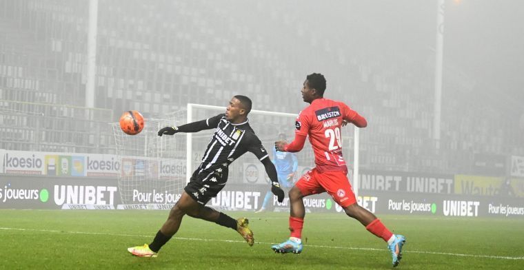 OFFICIEEL: Sporting Charleroi kan Tchatchoua (21) verhuren in Serie A             