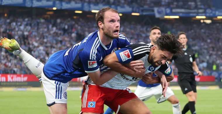Geraerts grijpt hard in bij Schalke 04-speler: Zulk gedrag accepteer ik niet