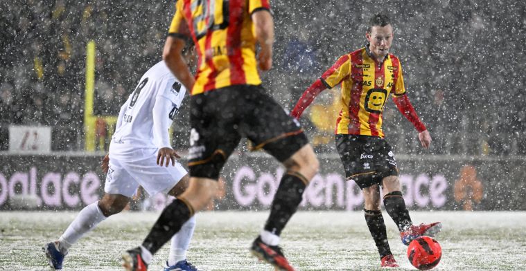 Schoofs wijst naar de sneeuw: “Witte shirts STVV zorgde voor verwarring”
