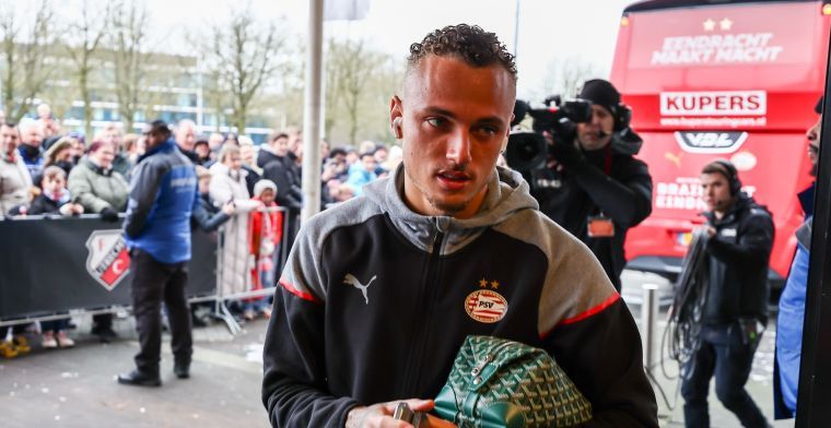 'Lang verstopte tas met Feyenoord-logo wegens voorkeur voor Ajax'