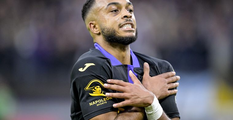Anderlecht-aanvaller Amuzu: ''Ik sprinten als Doku? Pijn aan mijn tenen''