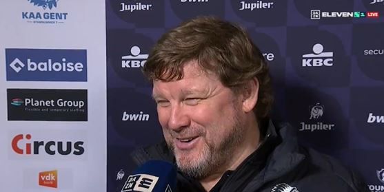 Heerlijk ontspannen Vanhaezebrouck lacht: 'Simons naar Gent en ik naar Dender'