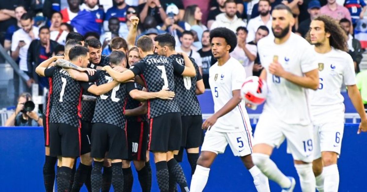 Frankrijk onderuit tegen Duivels-WK-opponent Kroatië, Skov Olsen helpt