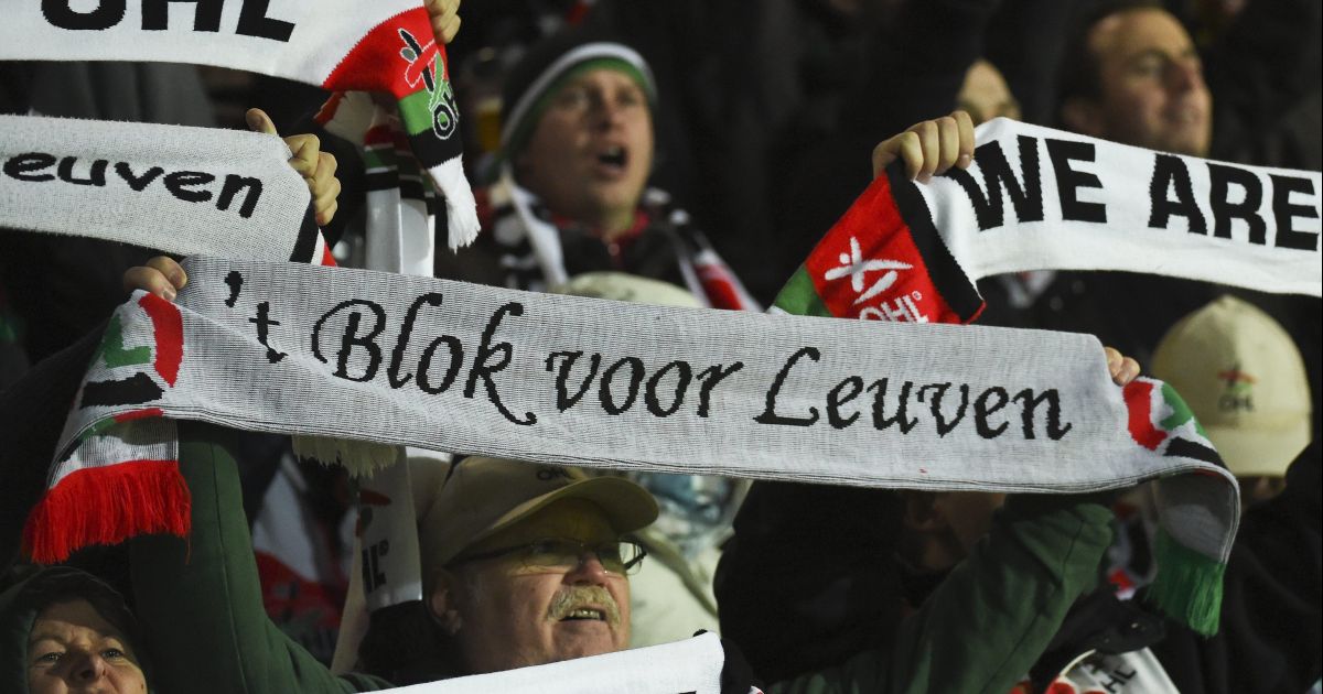 OudHeverlee Leuven stelt nieuwe shirts voor ‘Uniek design’ Voetbalprimeur